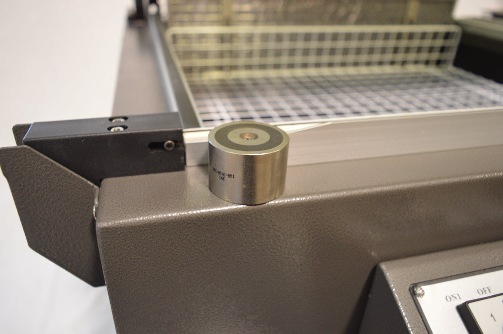 Close up of TL-76st Magnetic Hold Down